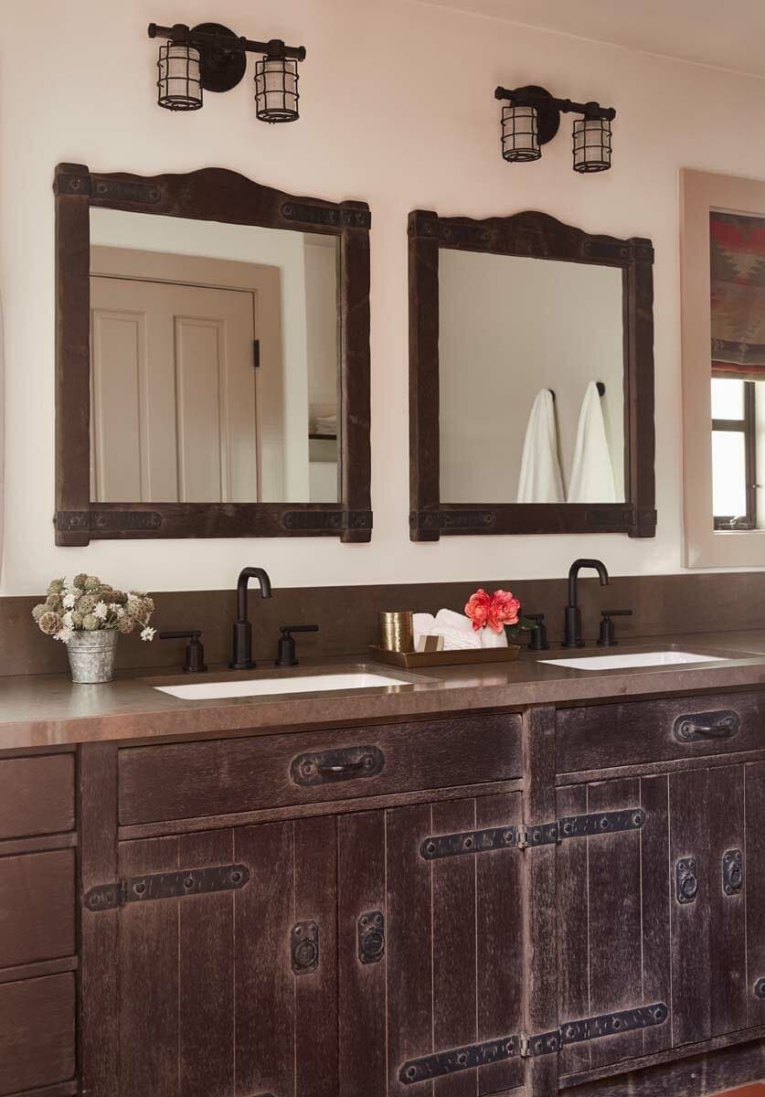 Turner House Bathroom