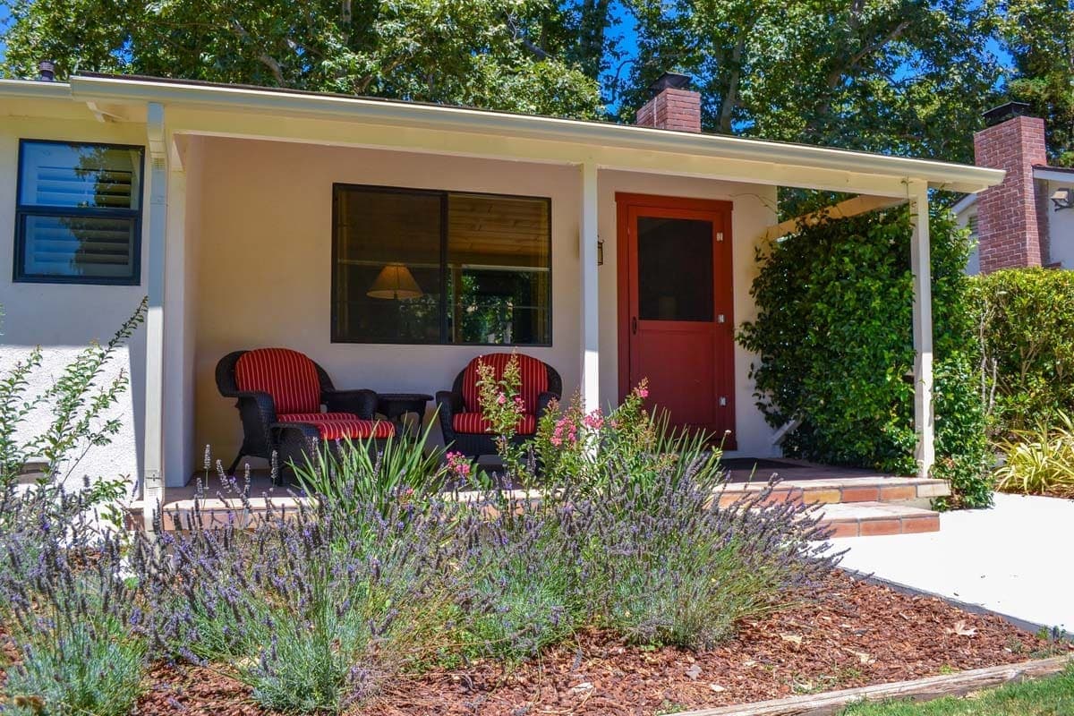 patio seating area