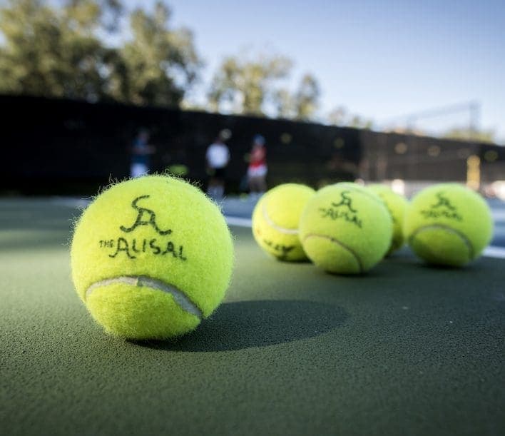 Tennis balls