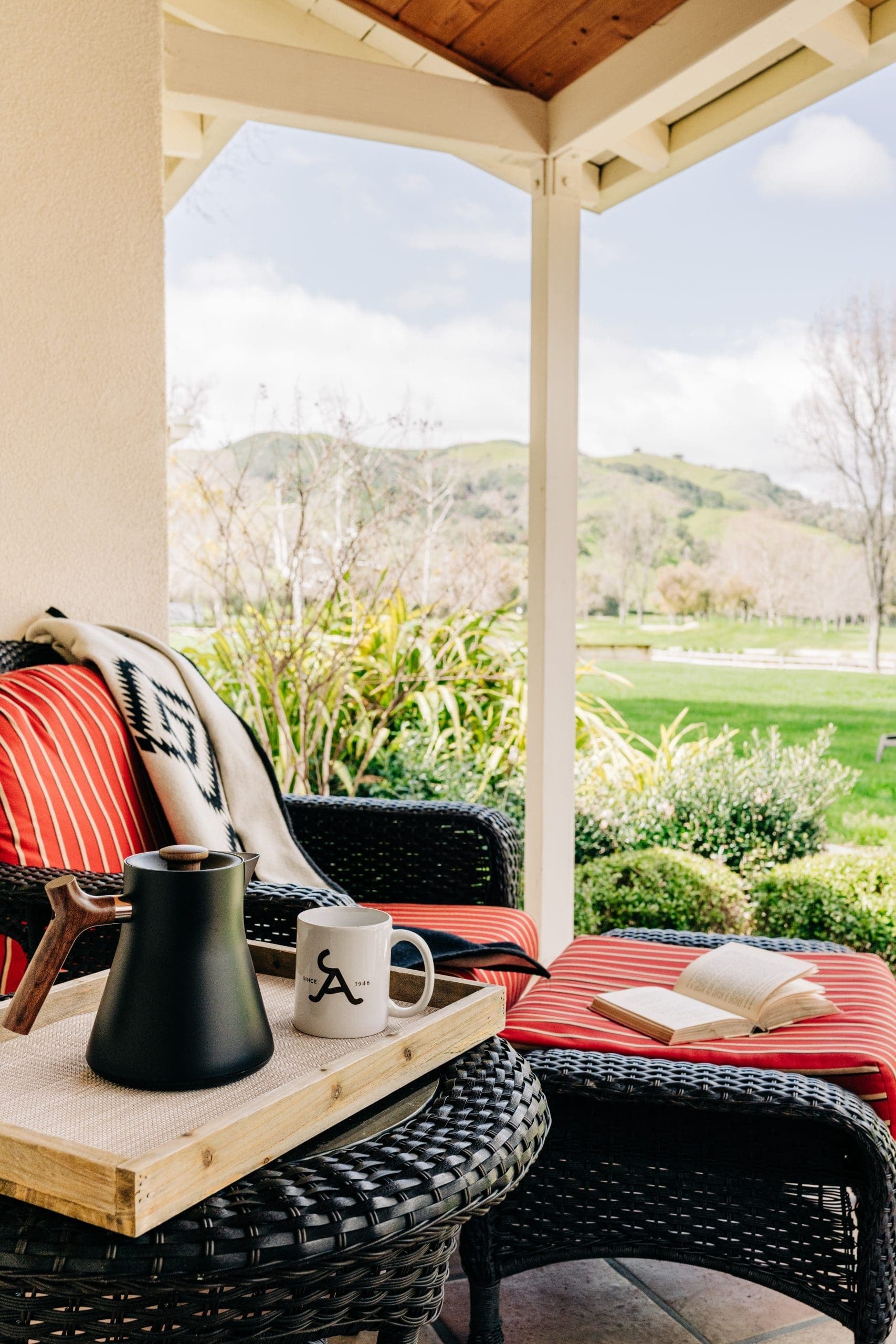outdoor lounge chair on patio